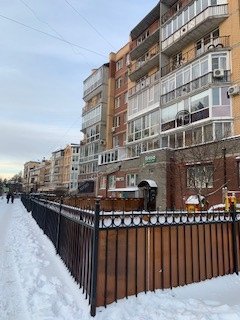   , 230 кв.м. 