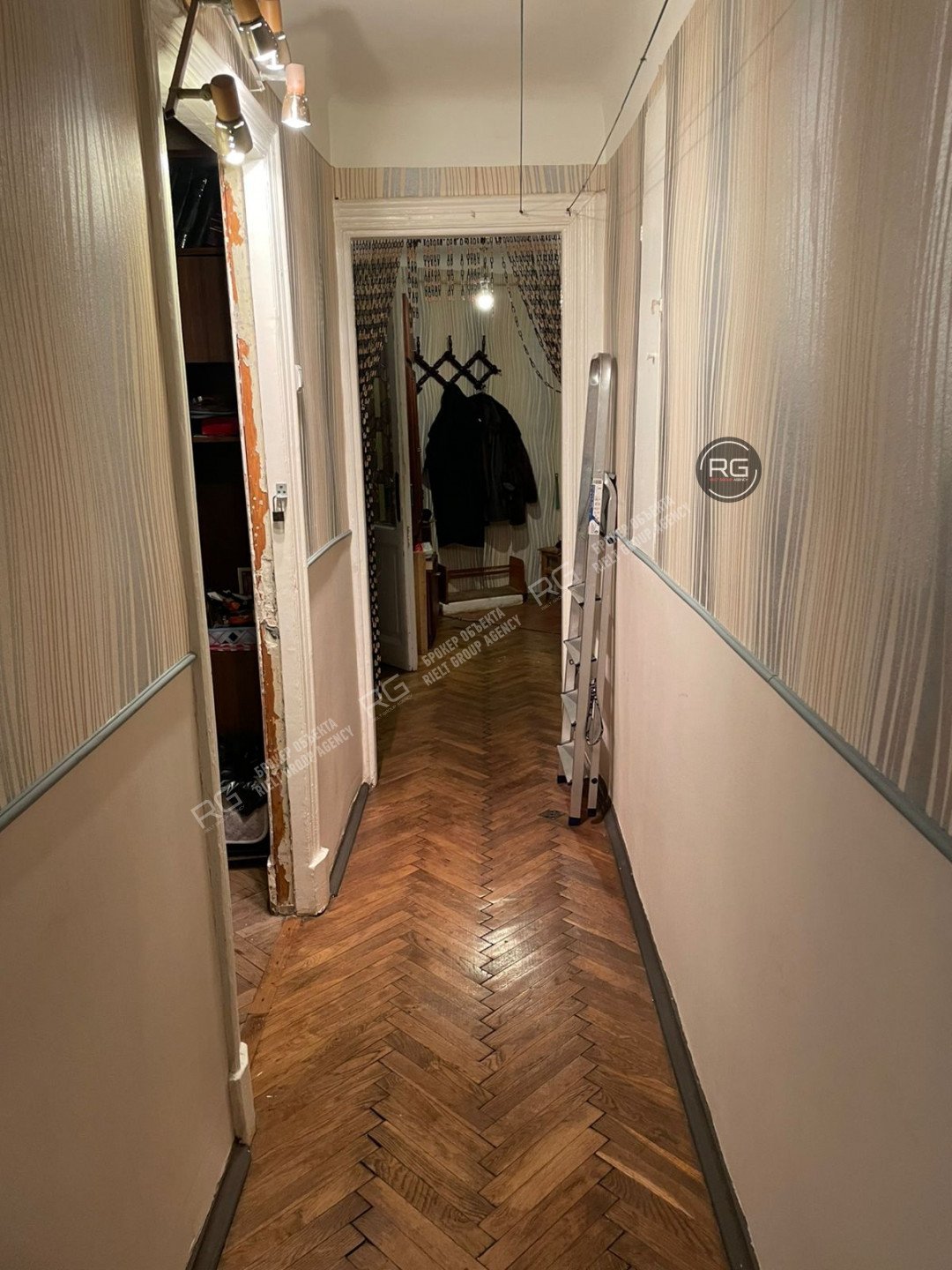   2-к квартира, 54 кв.м. 