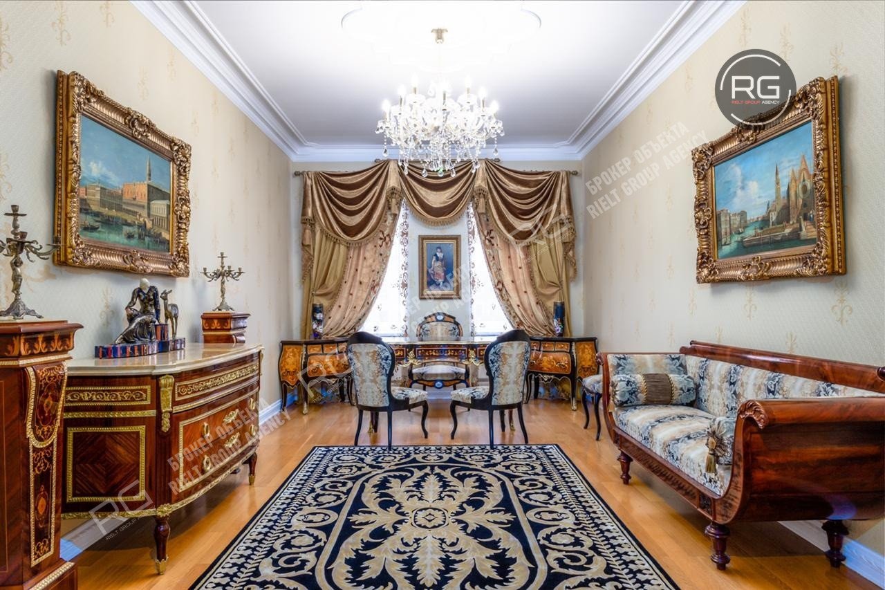   2-к квартира, 112.2 кв.м. 