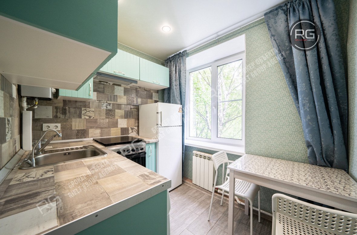   3-к квартира недалеко от метро, 53 кв.м. 