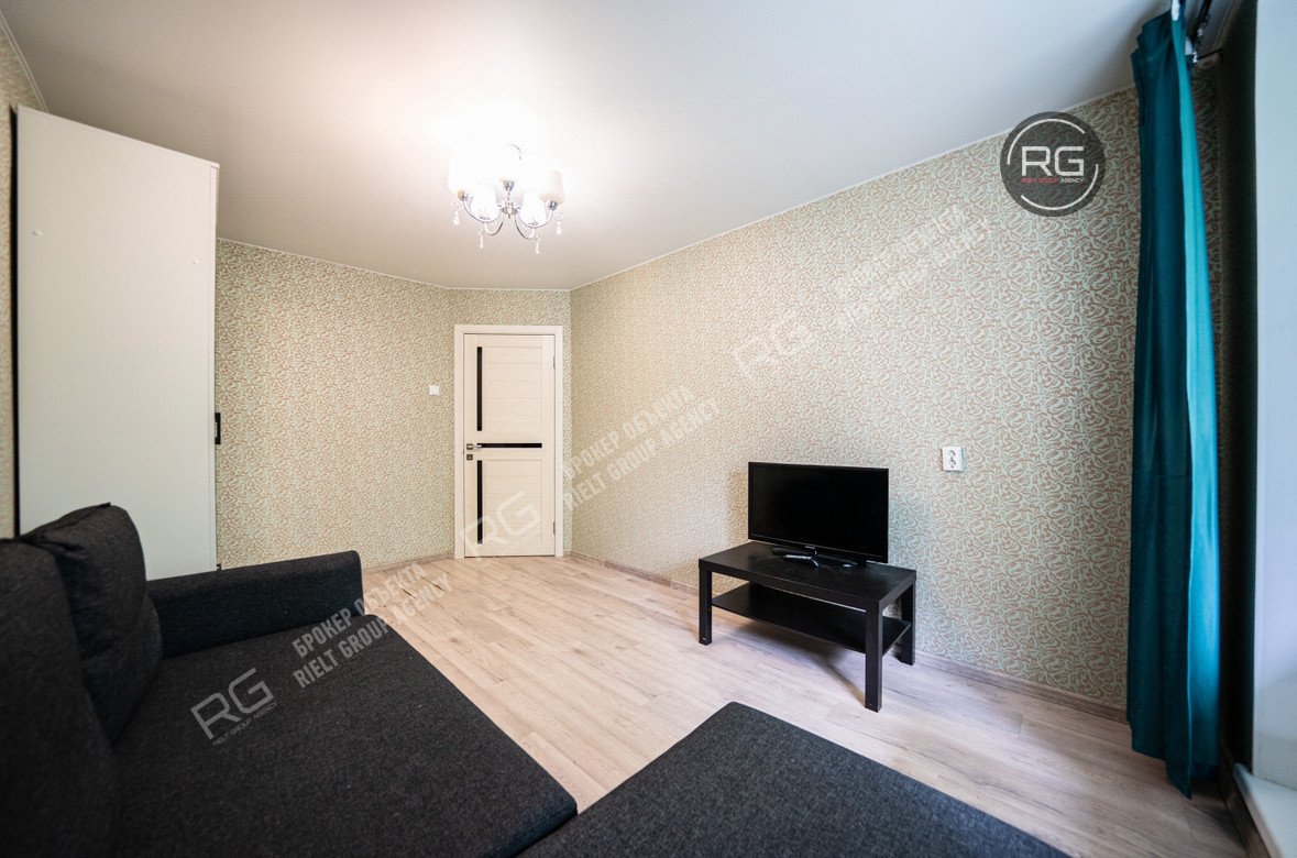   3-к квартира недалеко от метро, 53 кв.м. 