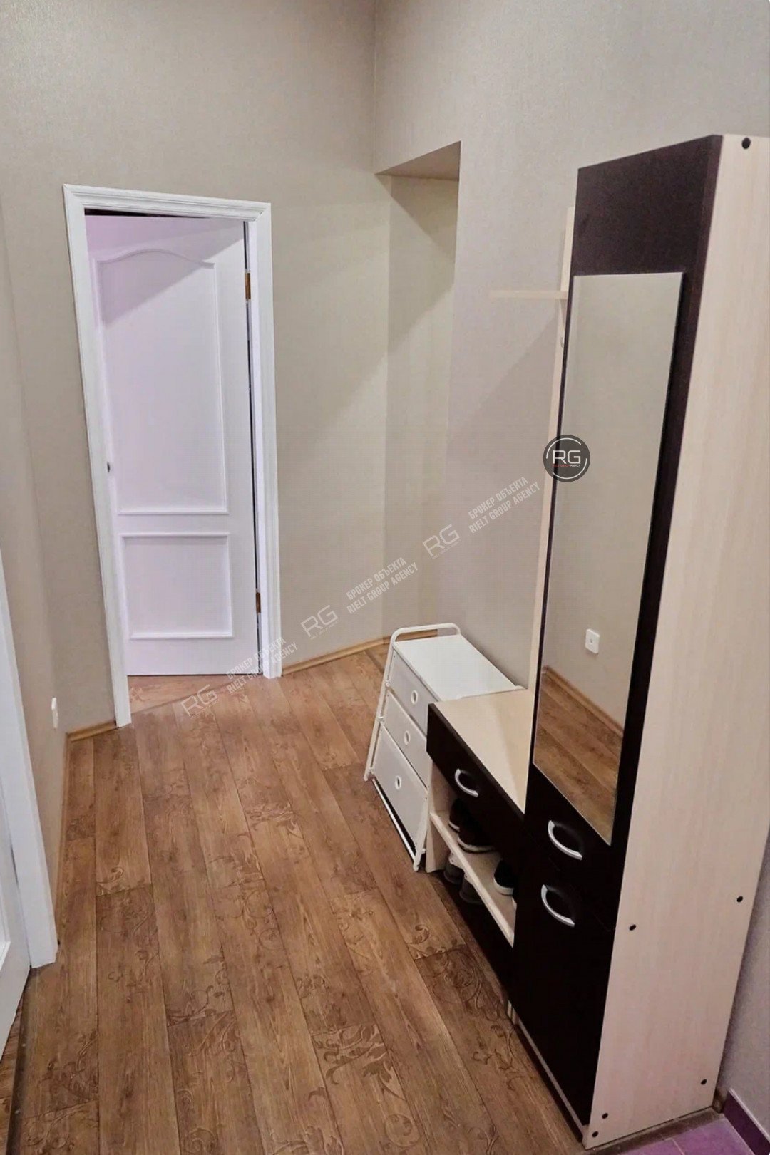   3-к квартира рядом с метро, 76 кв.м. 
