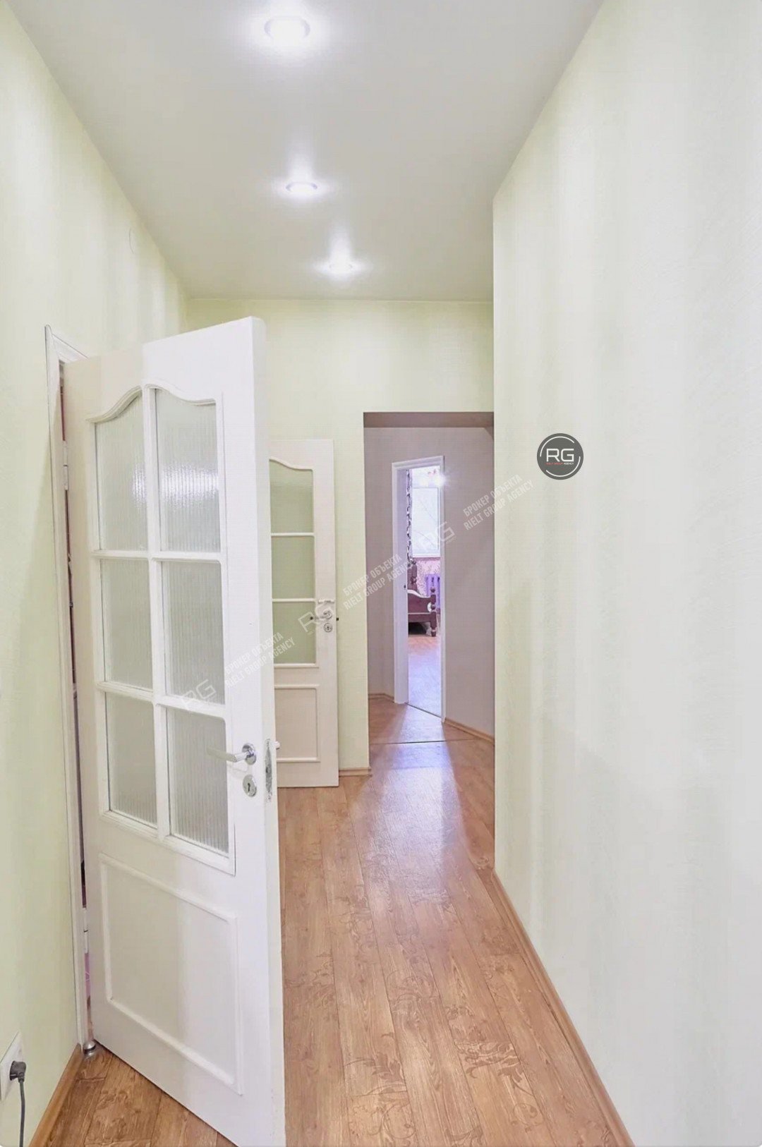   3-к квартира рядом с метро, 76 кв.м. 