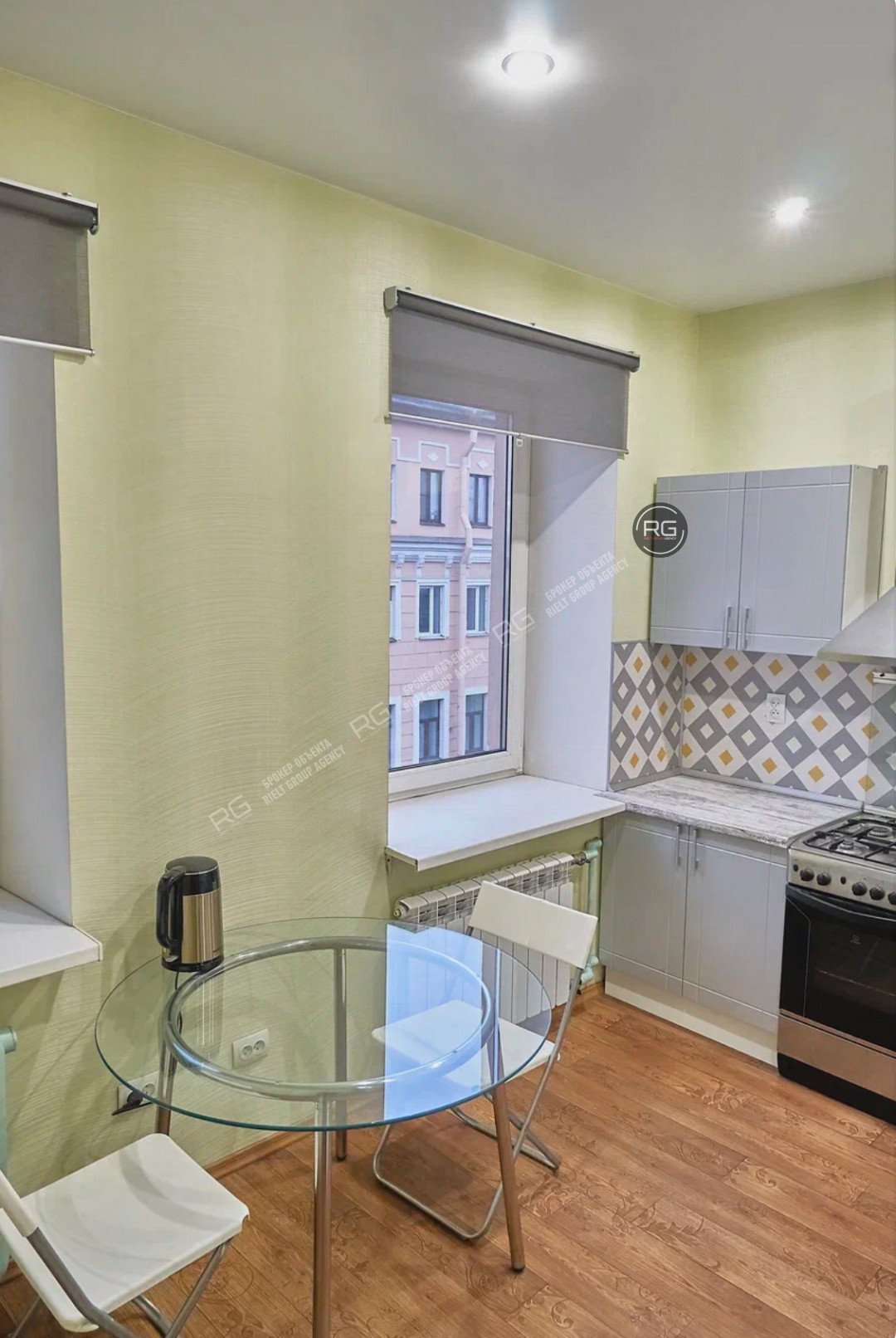   3-к квартира рядом с метро, 76 кв.м. 