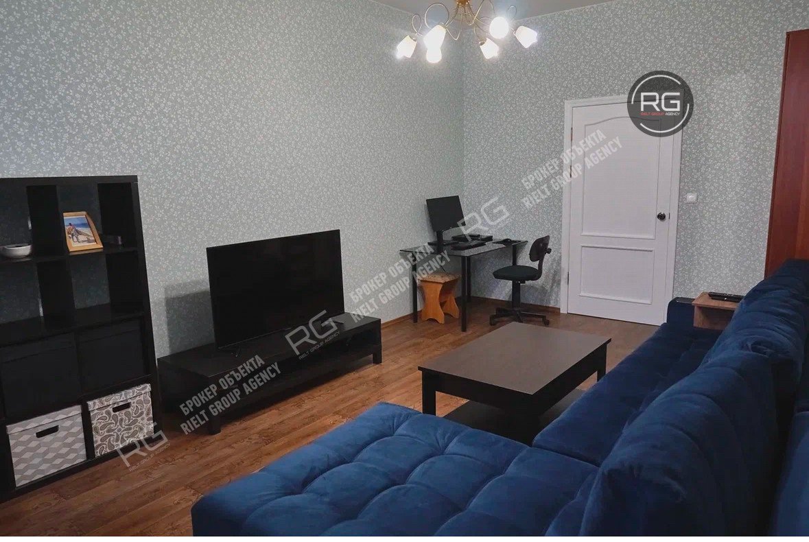   3-к квартира рядом с метро, 76 кв.м. 