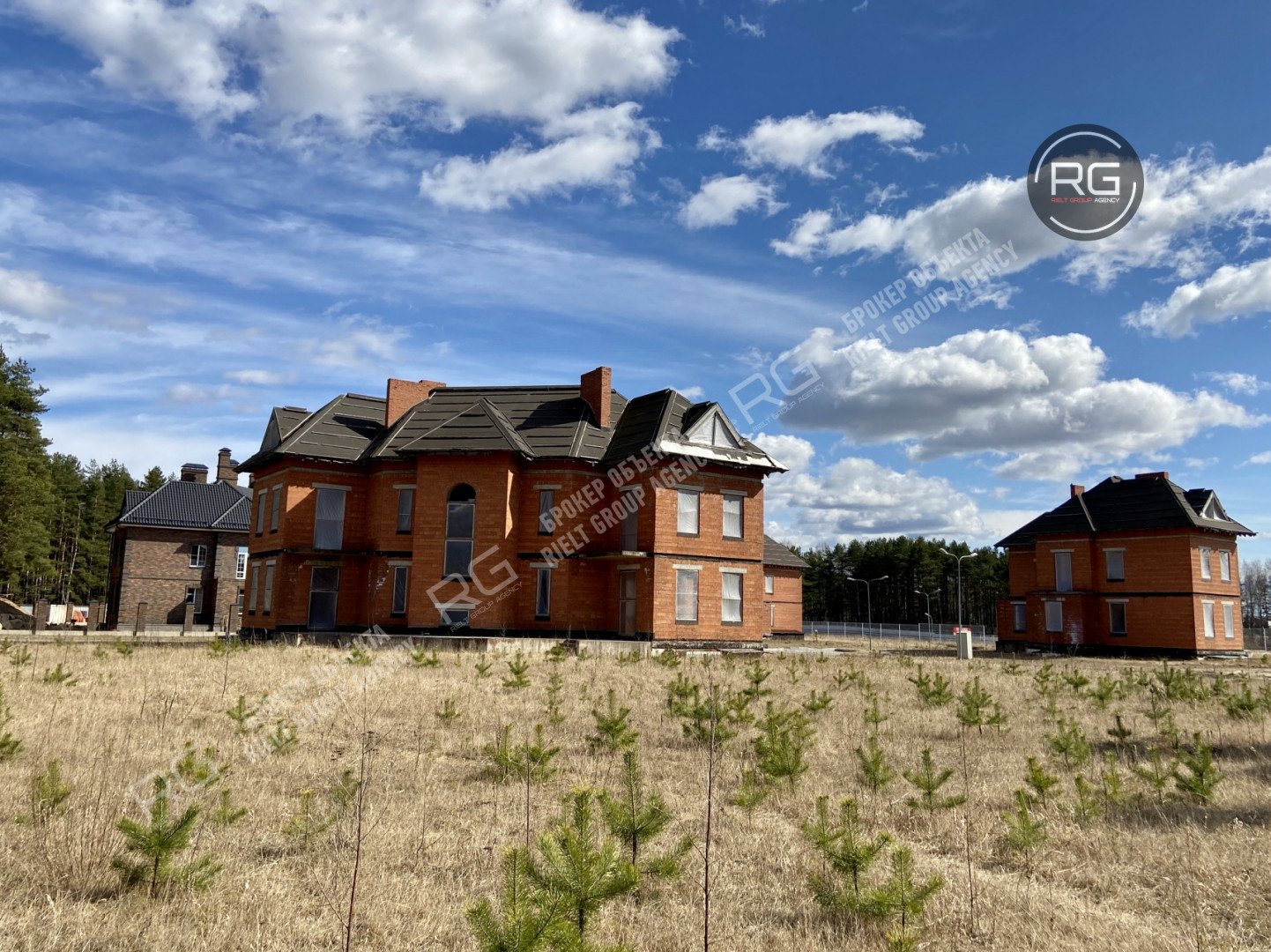   Кирпичный дом 685 м2, 685 кв.м. 