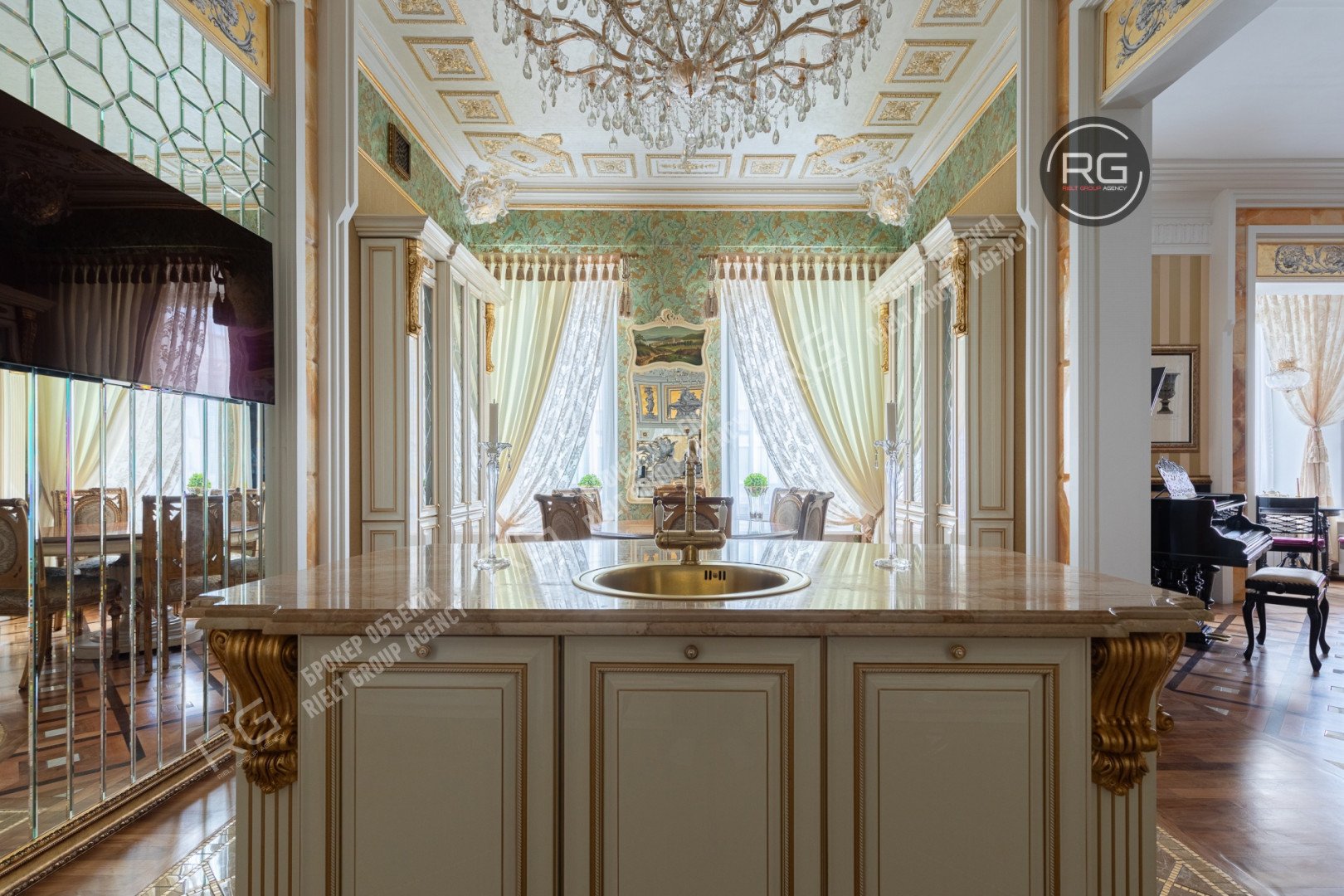   4-к квартира, 172.1 кв.м. 