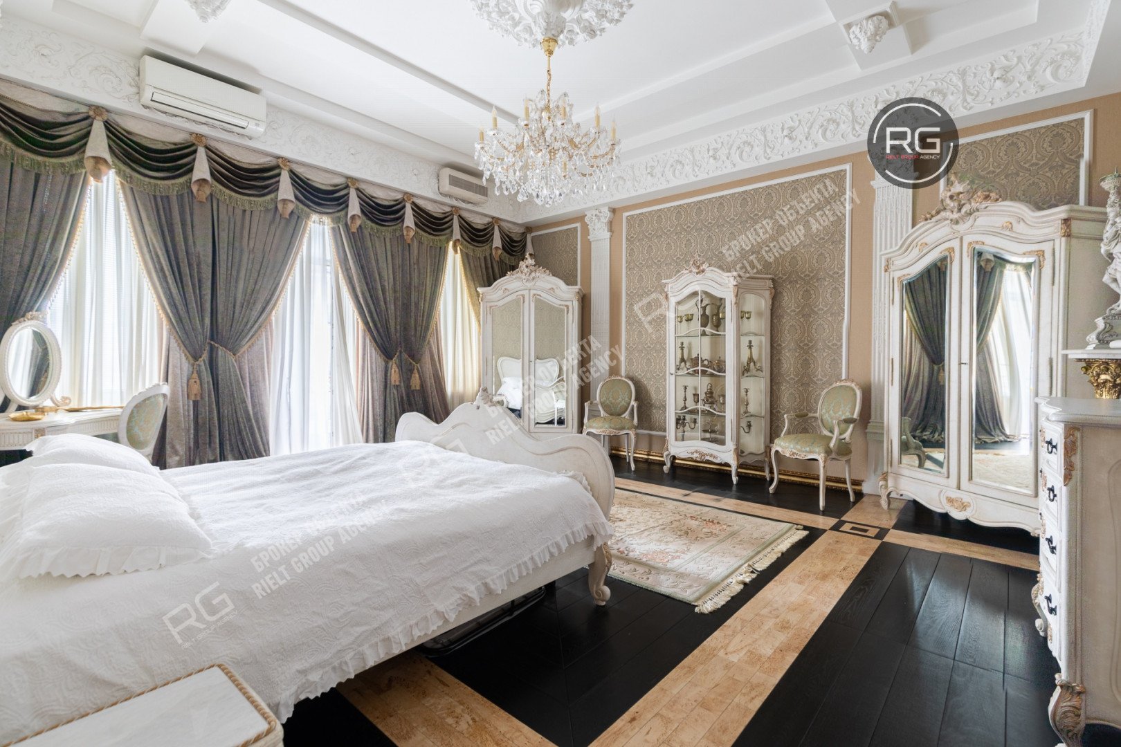   4-к квартира, 172.1 кв.м. 
