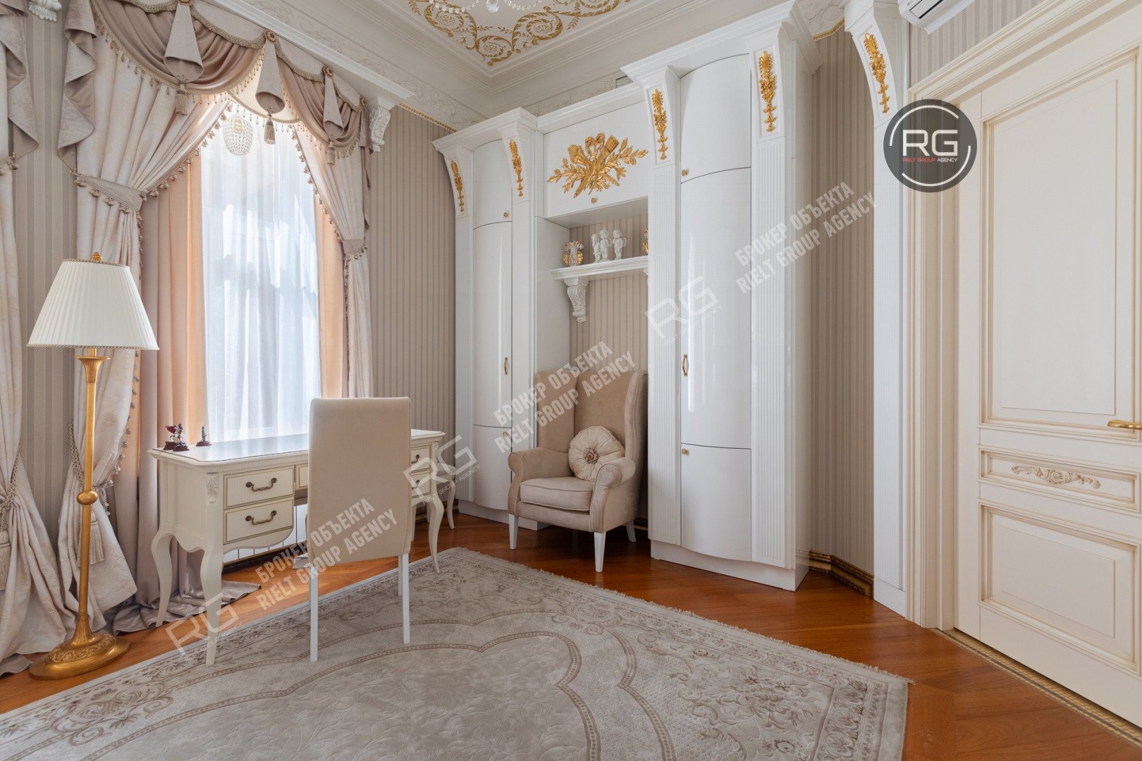   4-к квартира, 172.1 кв.м. 
