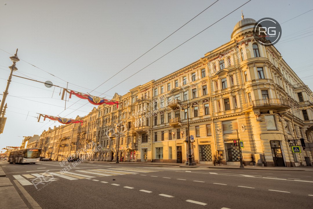   5к квартира на Невском!, 122.1 кв.м. 