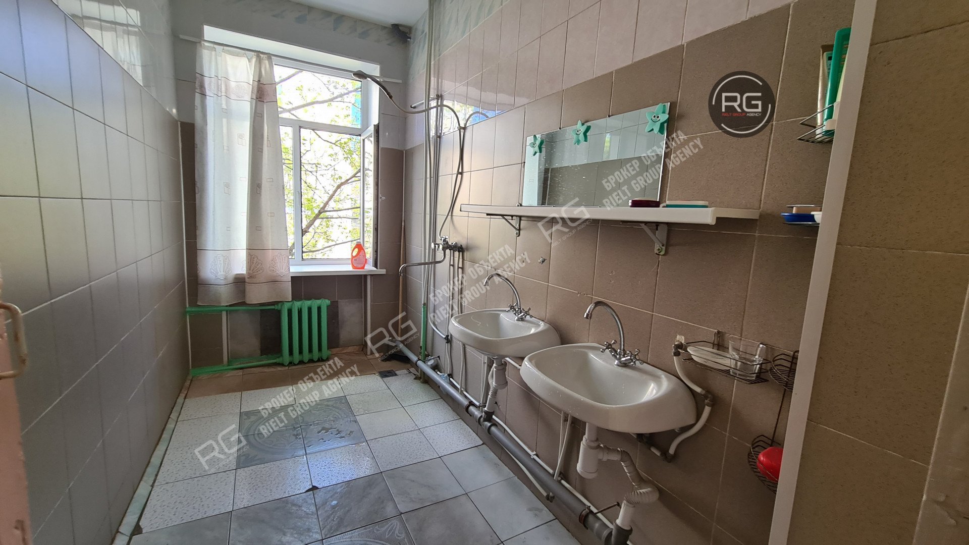  Комната в 7-к квартире, 18 кв.м. 