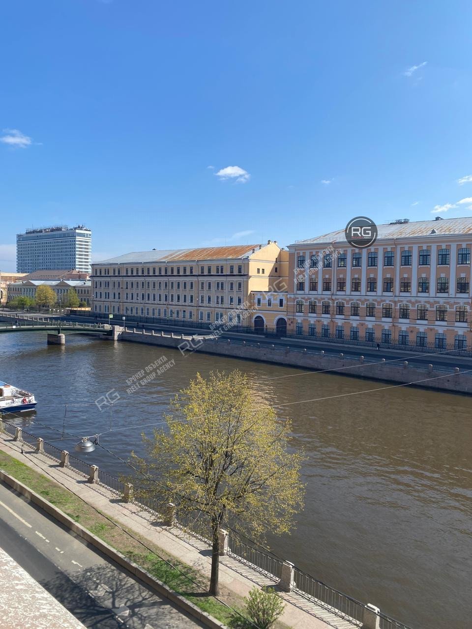   7 окон на Фонтанку!, 176.2 кв.м. 