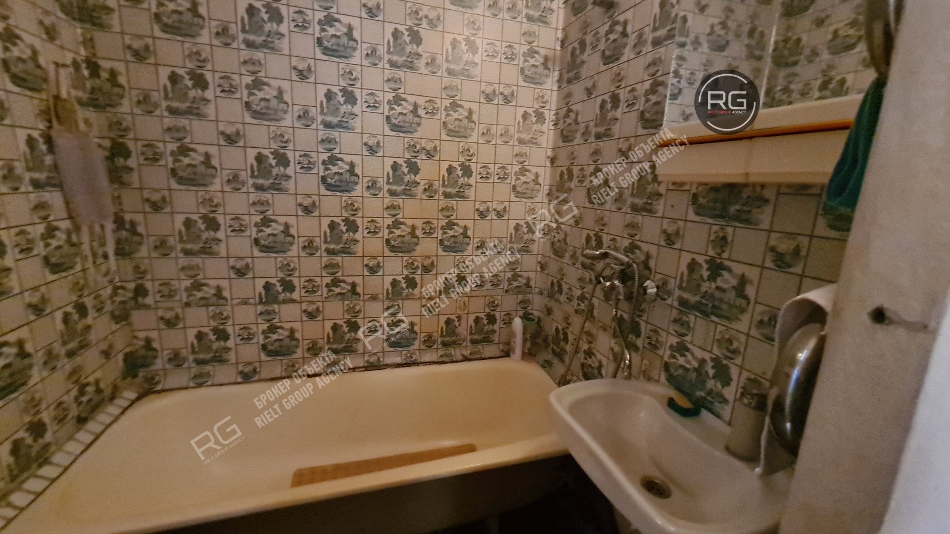   Комната в 2-х квартире, 52 кв.м. 