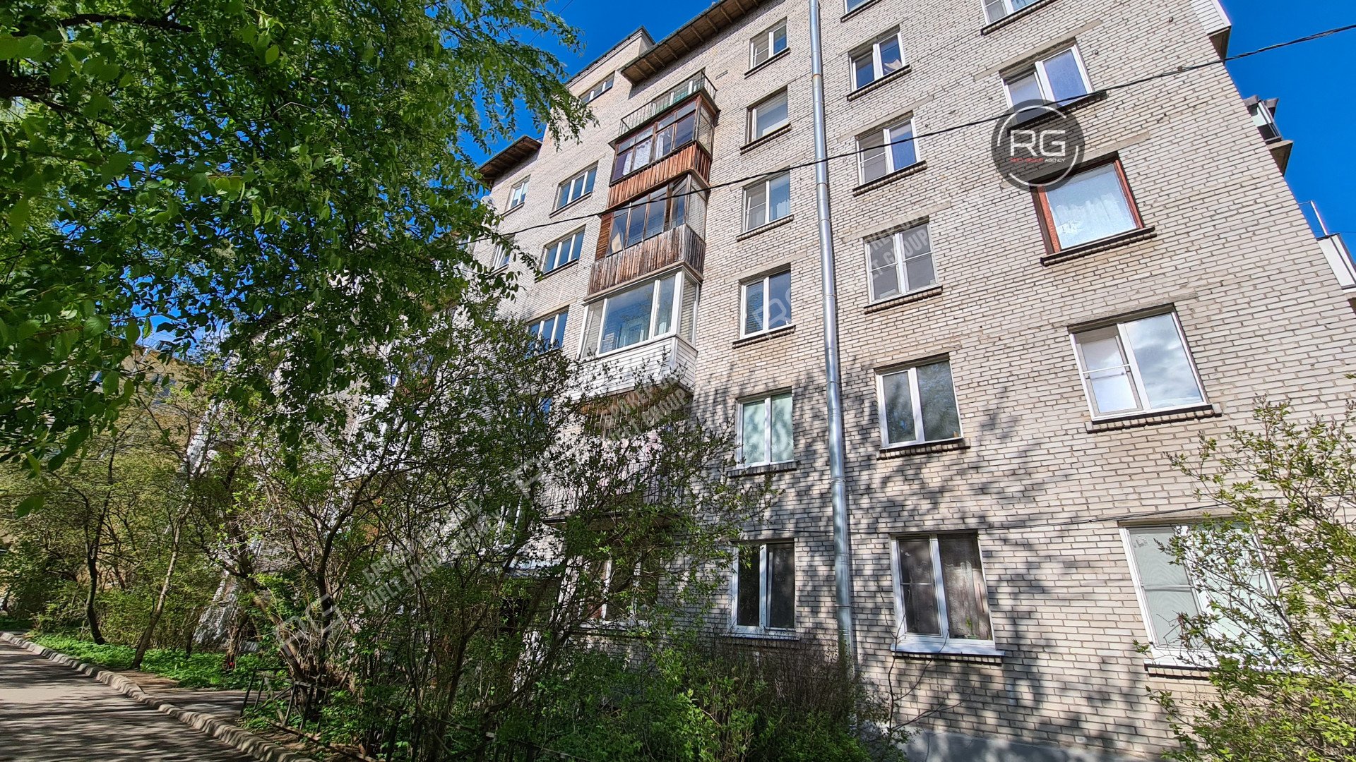   Комната в 3х к квартире, 76 кв.м. 
