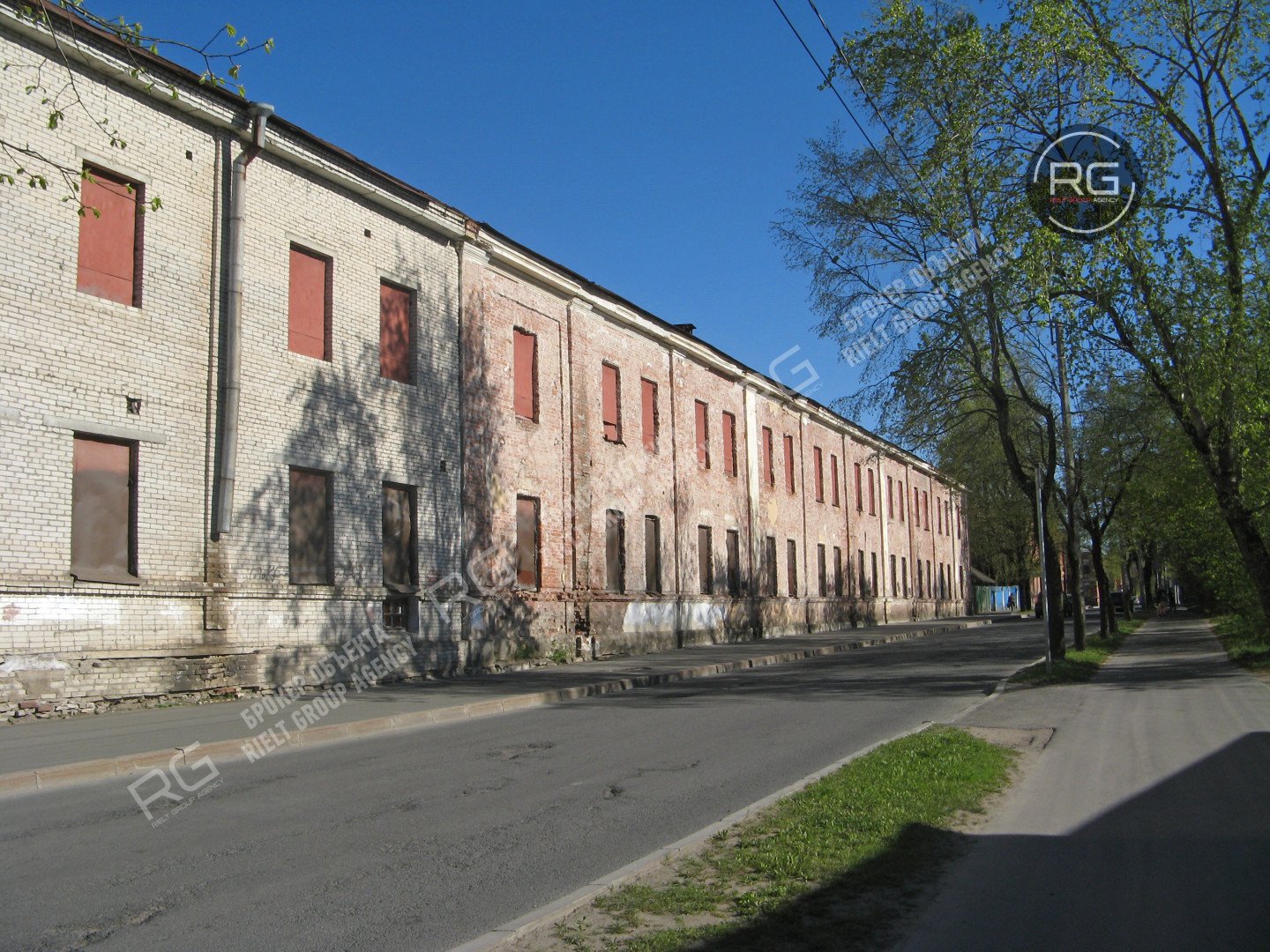  Комплекс зданий в Ломоносове 