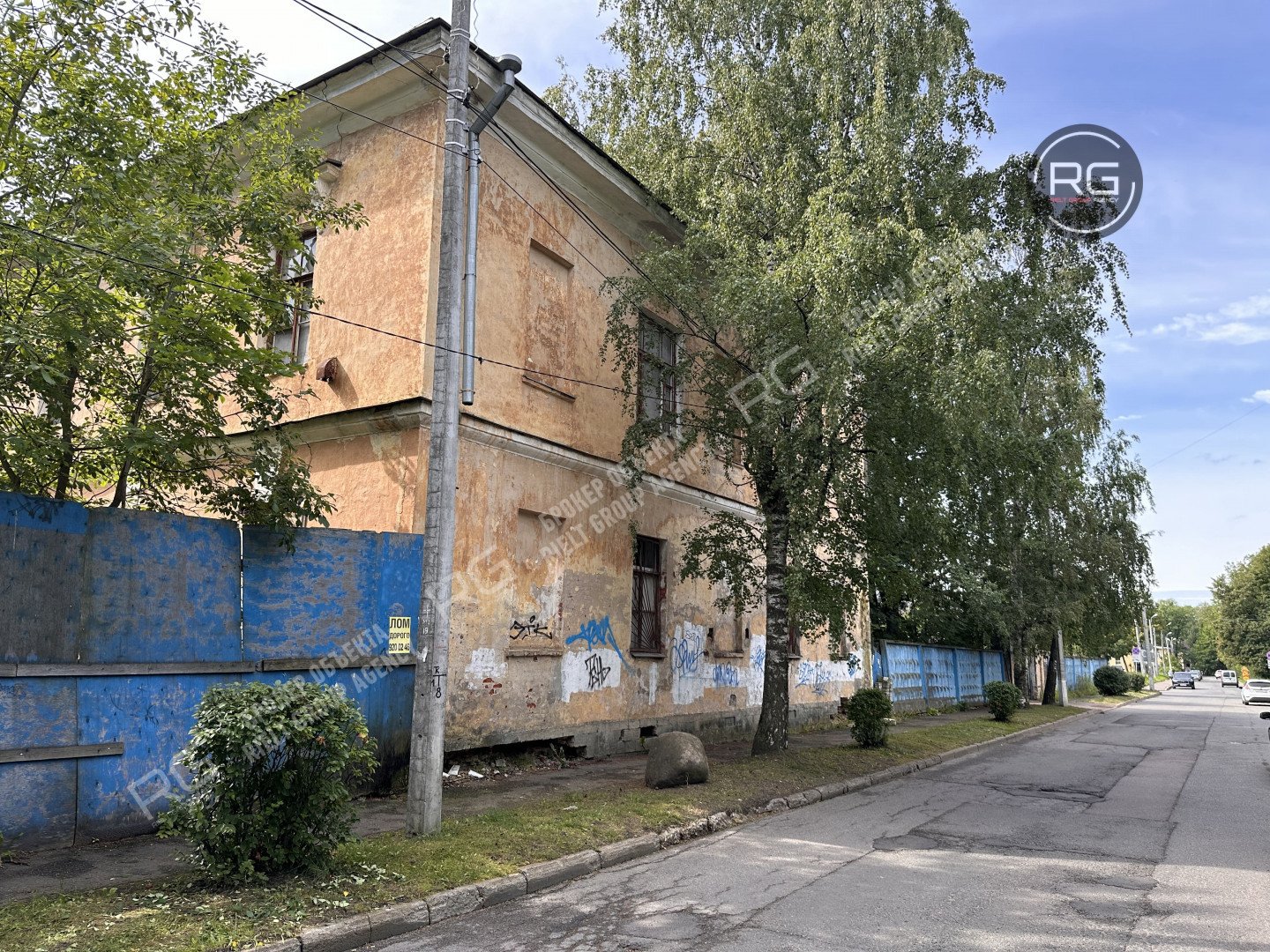  Комплекс зданий в Ломоносове 