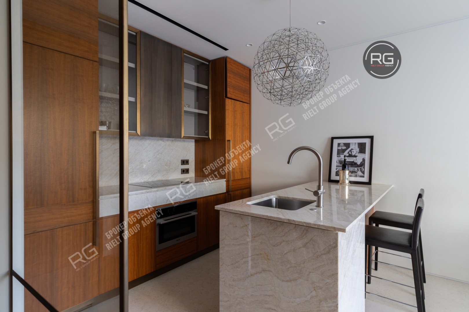   Квартира 152м2 с 4 спальнями, 152 кв.м. 