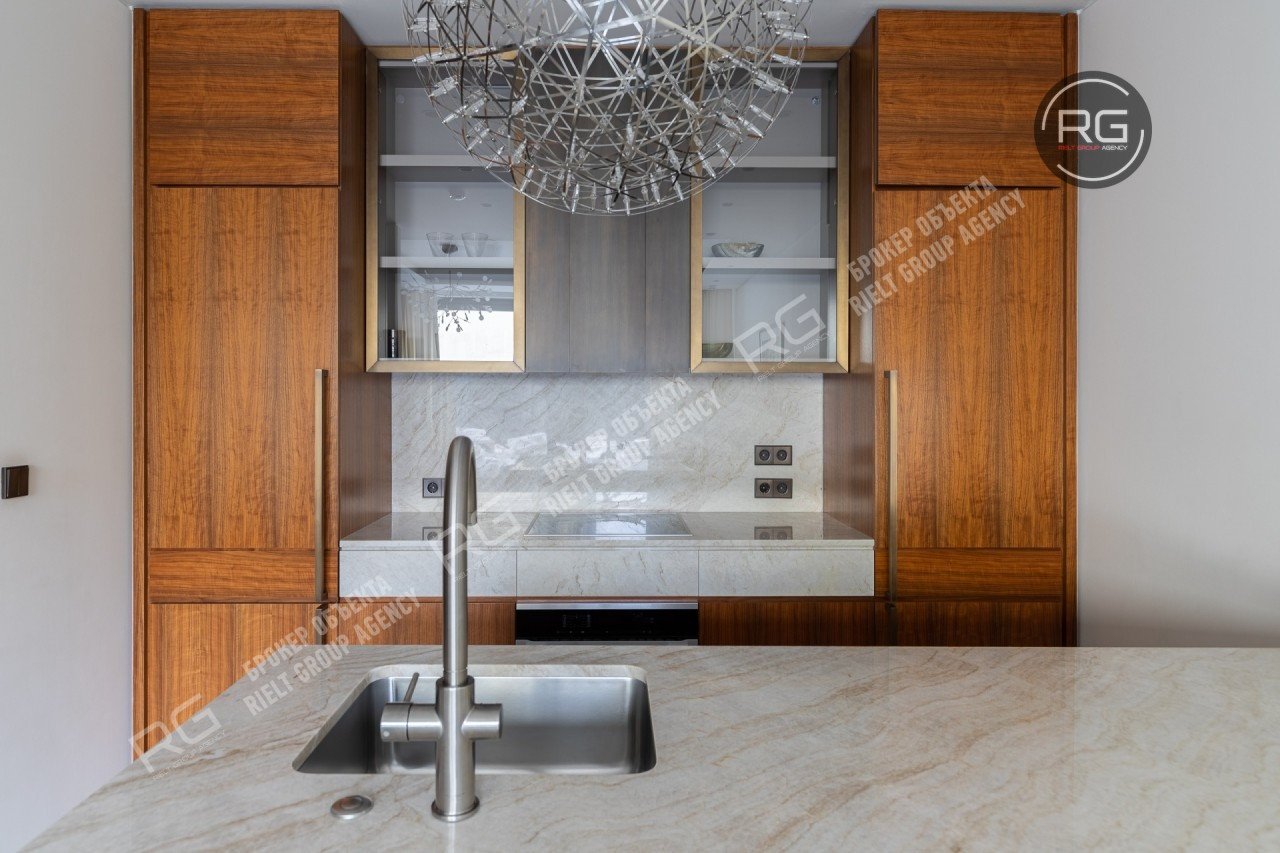   Квартира De Luxe с 1 спальней, 51.34 кв.м. 