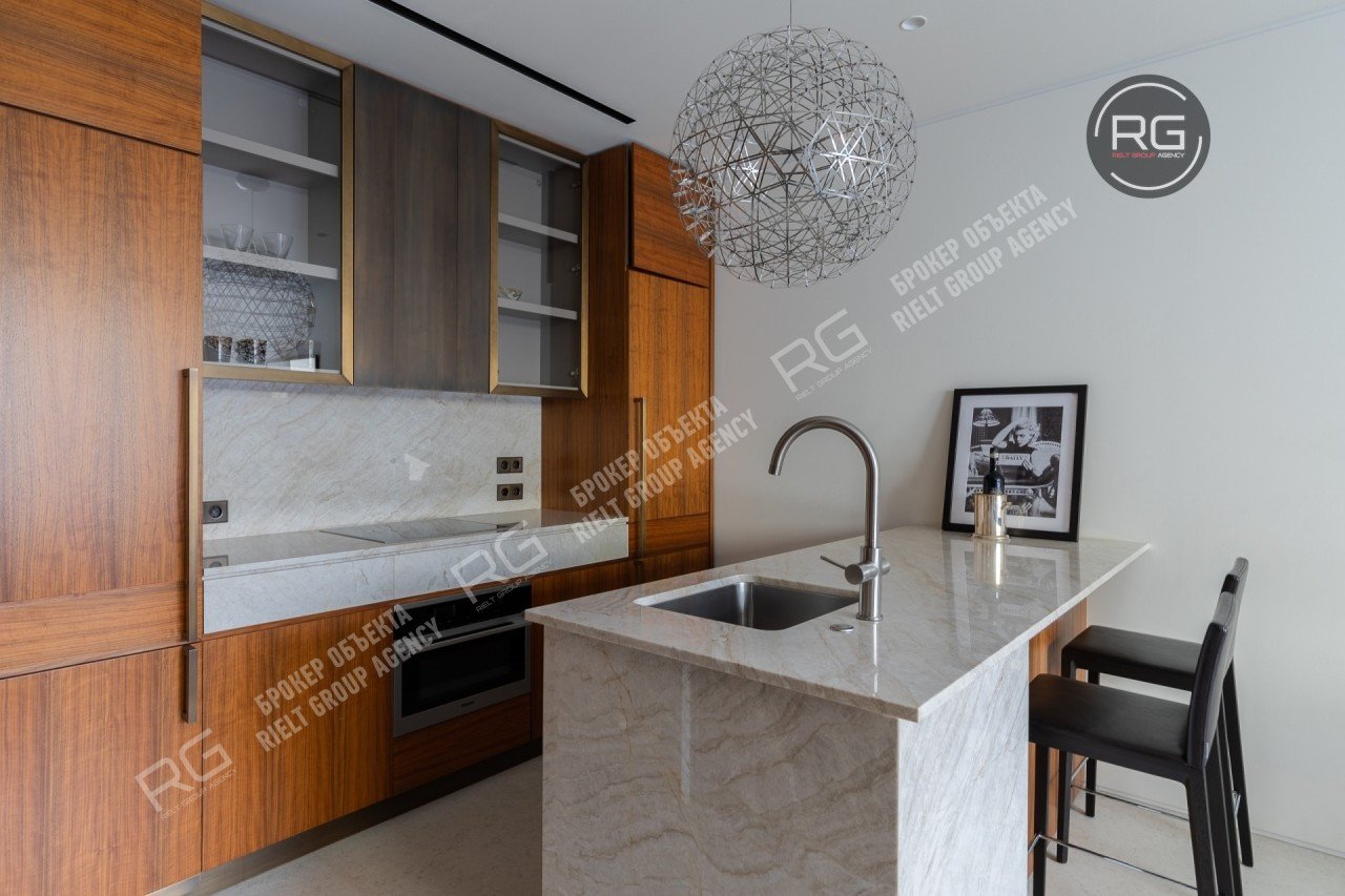   Квартира De Luxe с 1 спальней, 51.34 кв.м. 