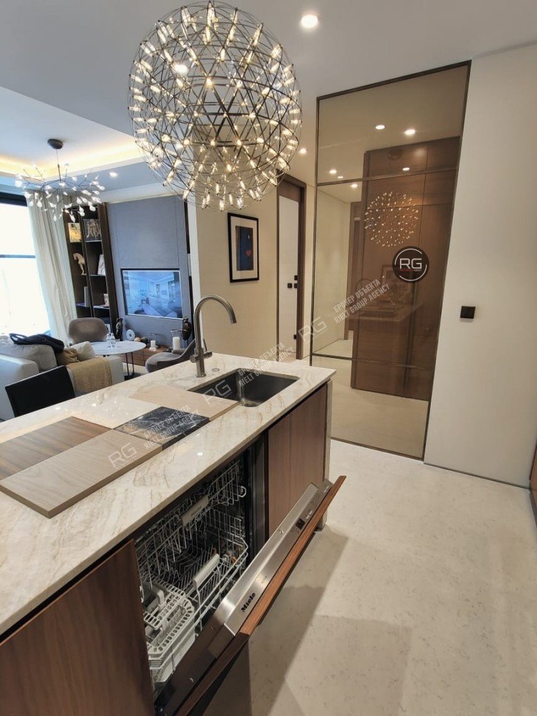   Квартира De Luxe с 1 спальней, 51.34 кв.м. 
