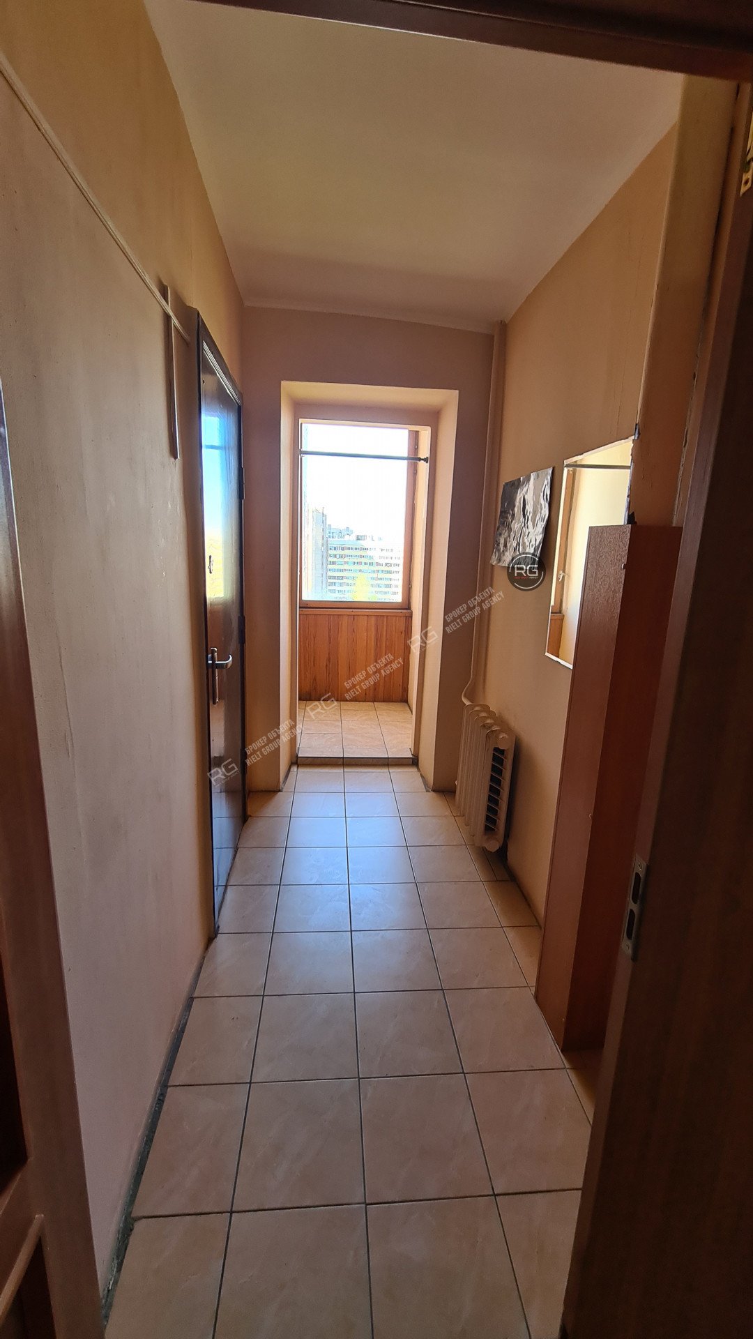   Квартира в кирпичном доме, 56 кв.м. 