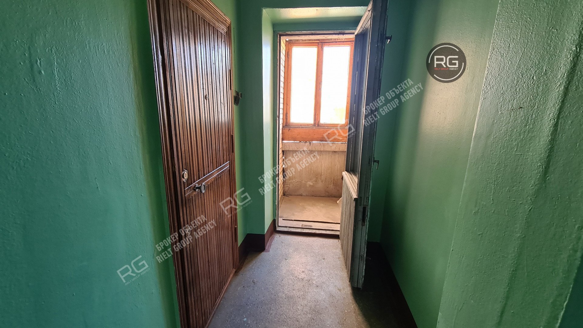   Квартира в кирпичном доме, 56 кв.м. 