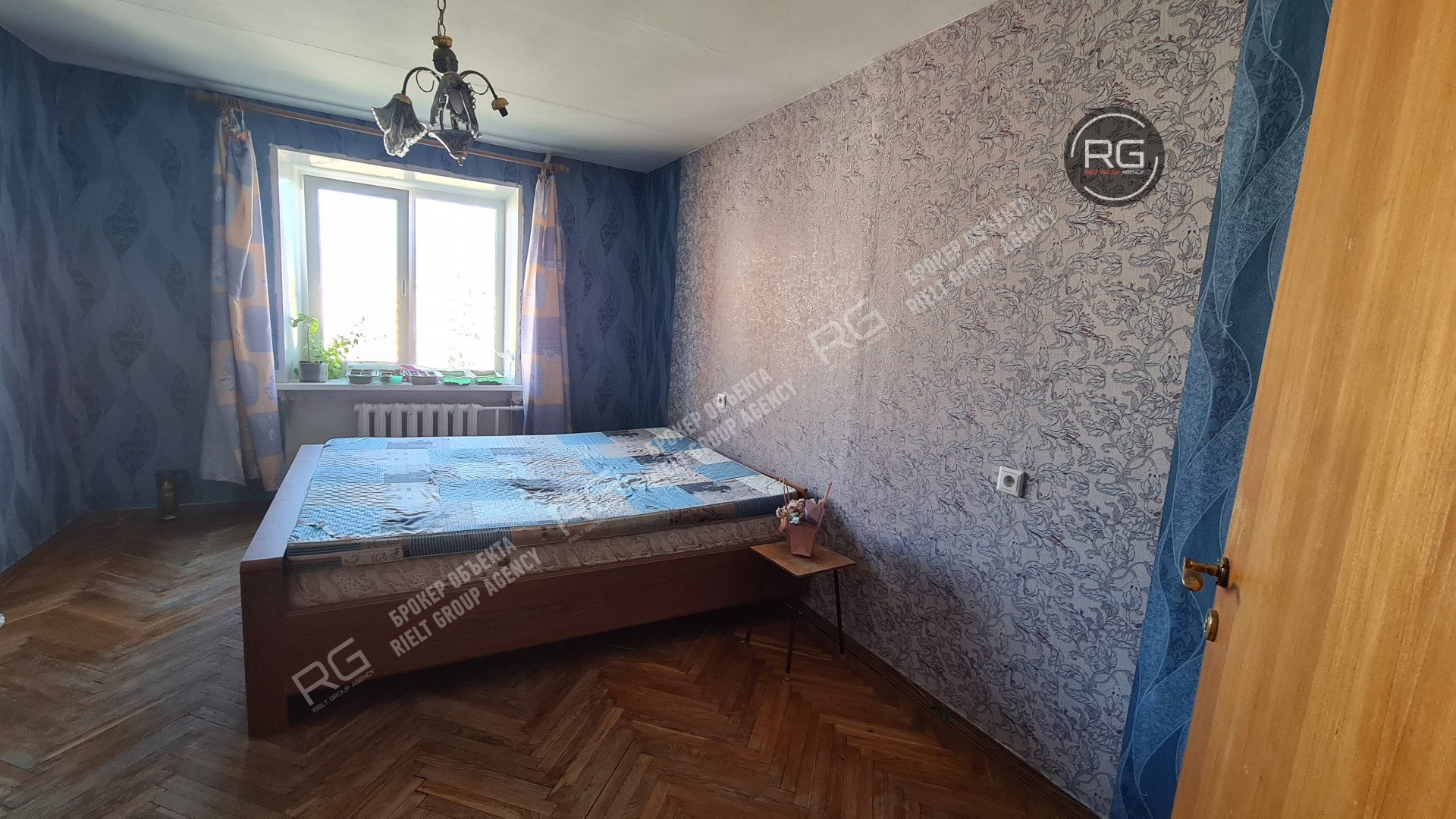   Квартира в кирпичном доме, 56 кв.м. 