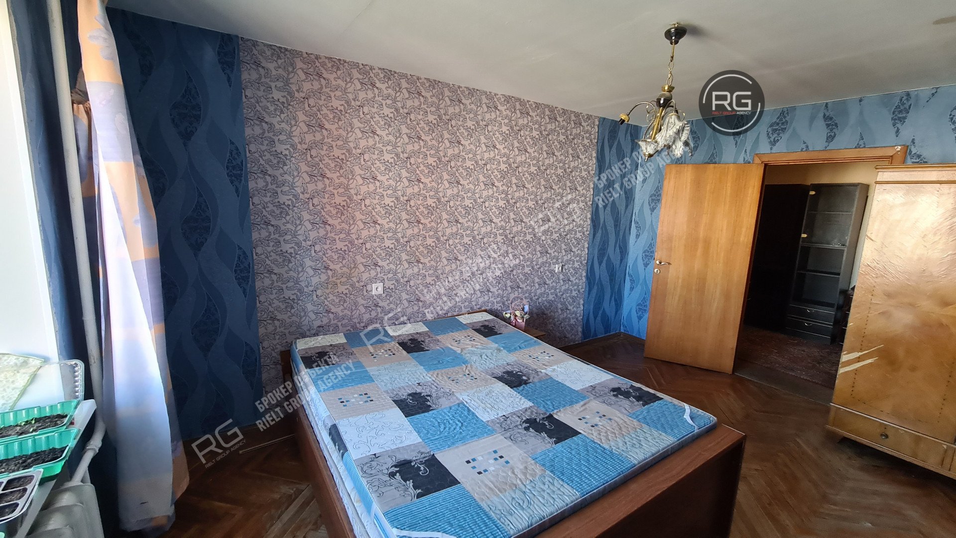   Квартира в кирпичном доме, 56 кв.м. 