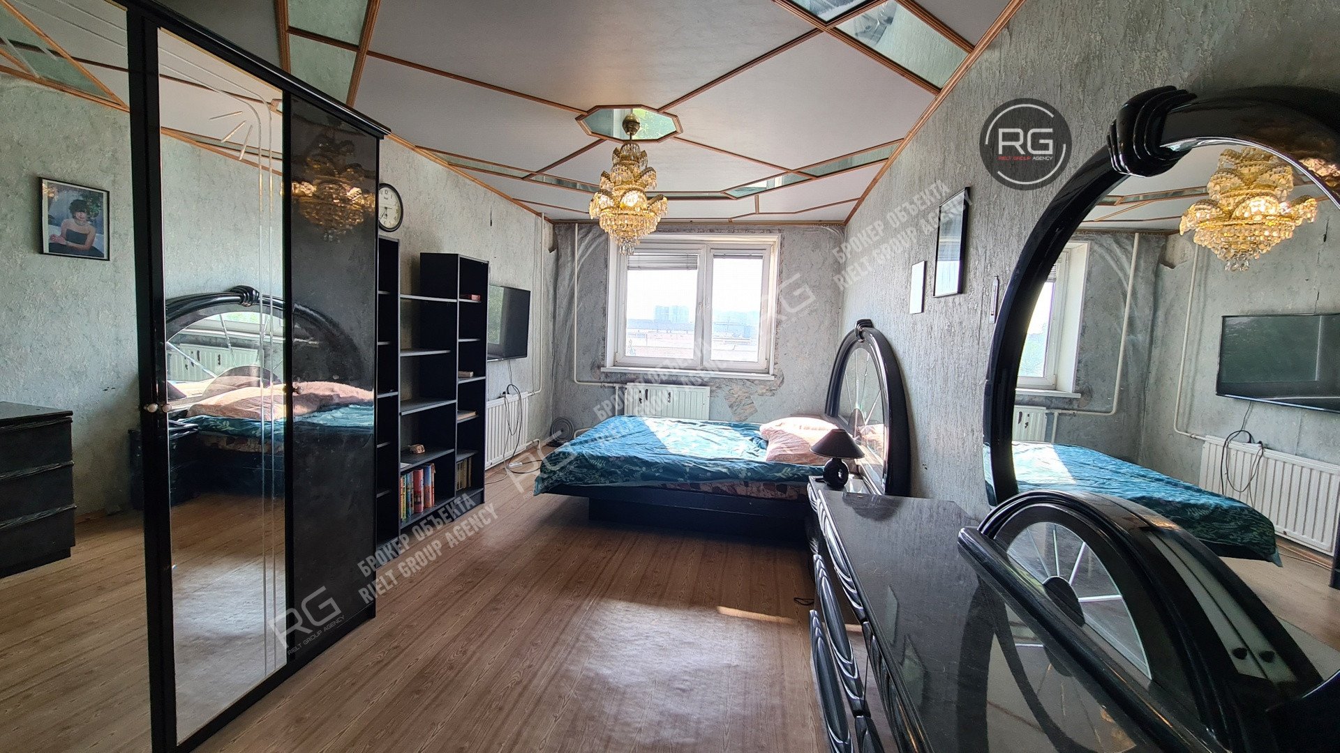   Квартира в Приморском районе, 72 кв.м. 