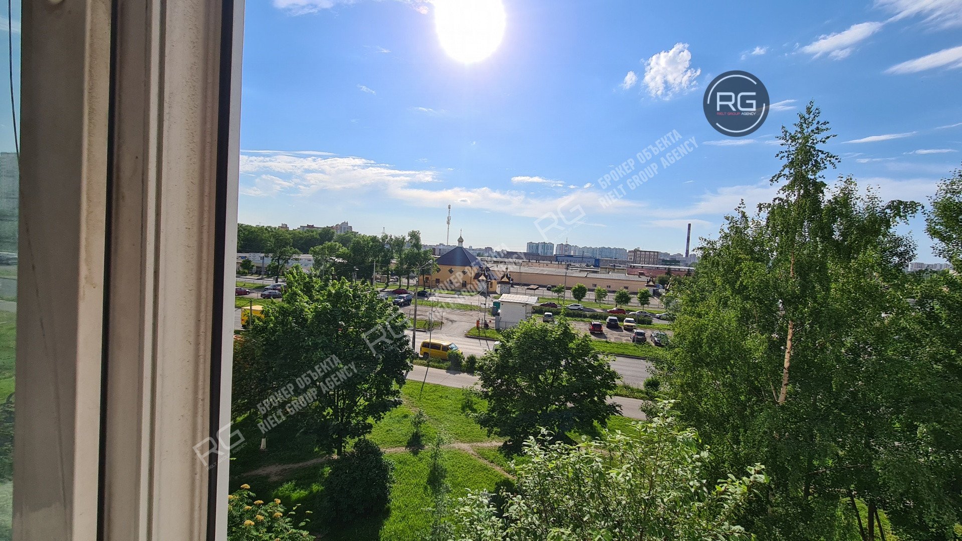   Квартира в Приморском районе, 72 кв.м. 