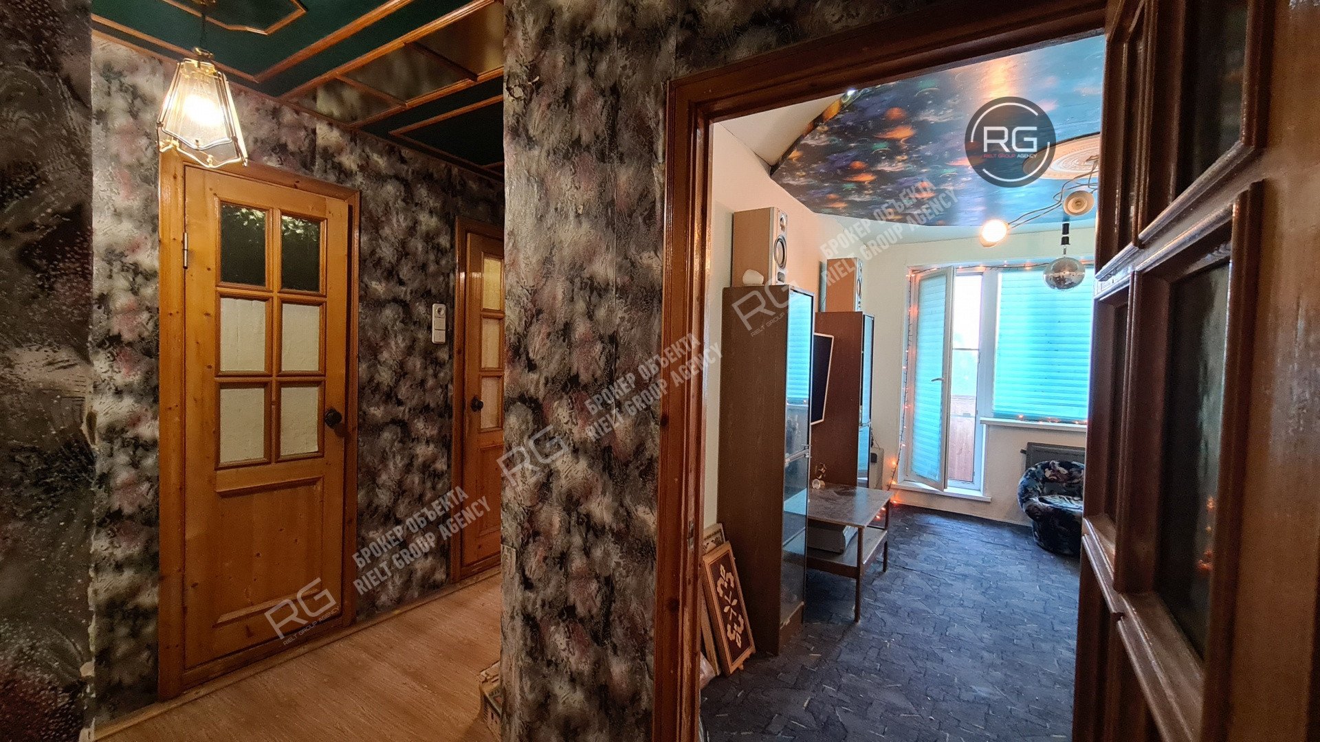   Квартира в Приморском районе, 72 кв.м. 
