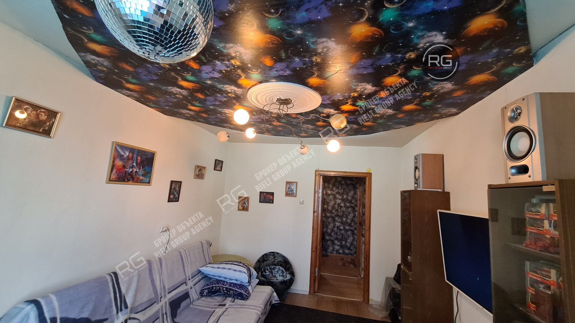   Квартира в Приморском районе, 72 кв.м. 