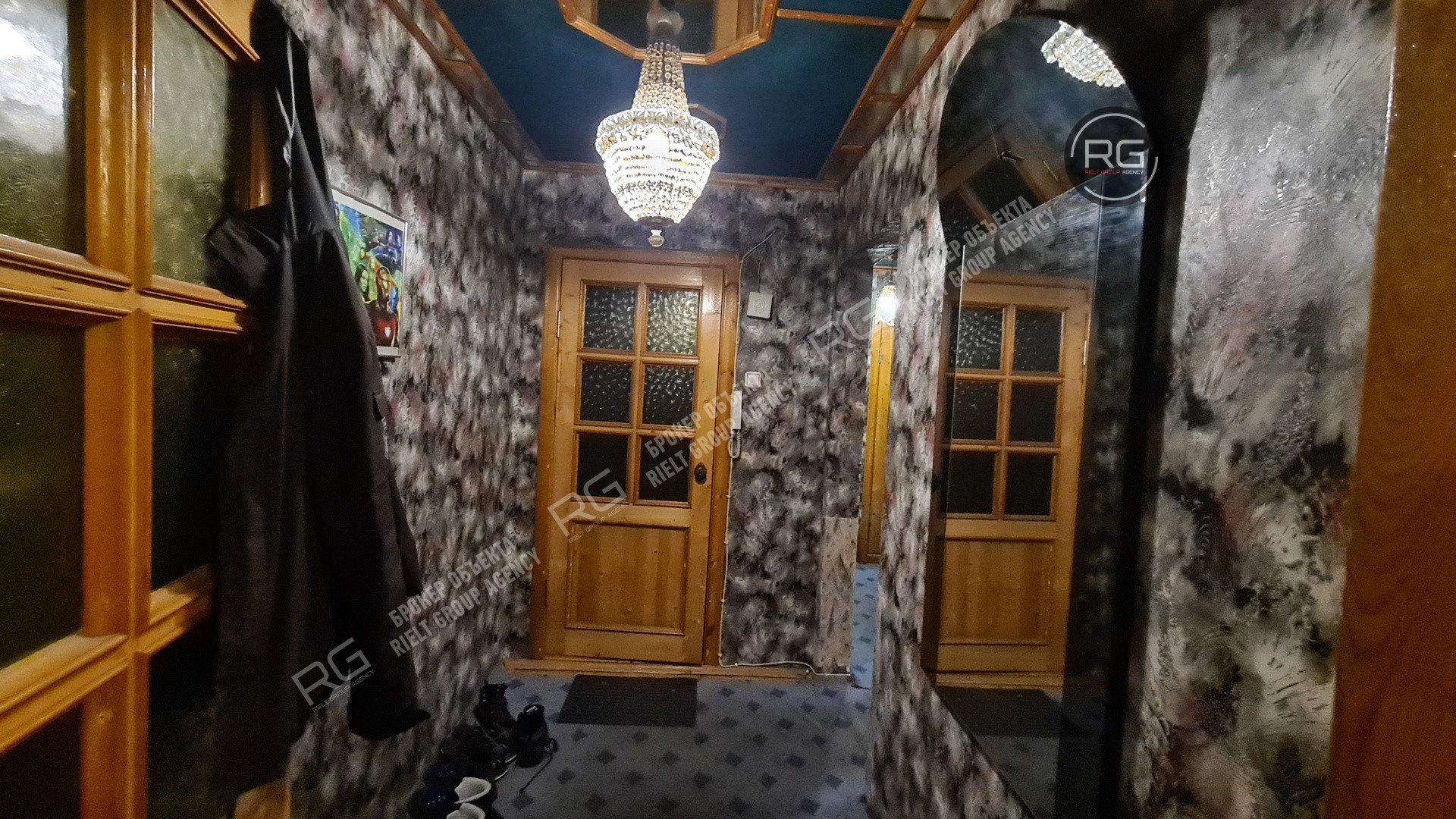  Квартира в Приморском районе, 72 кв.м. 
