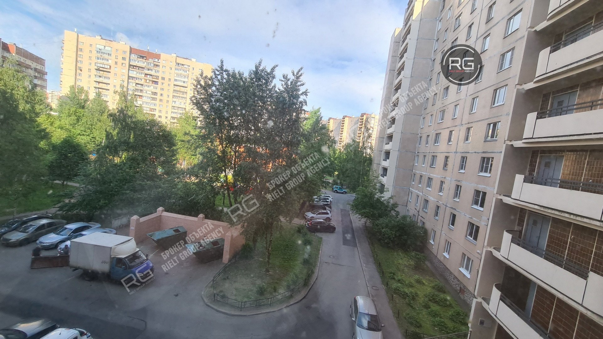   Квартира в Приморском районе, 72 кв.м. 