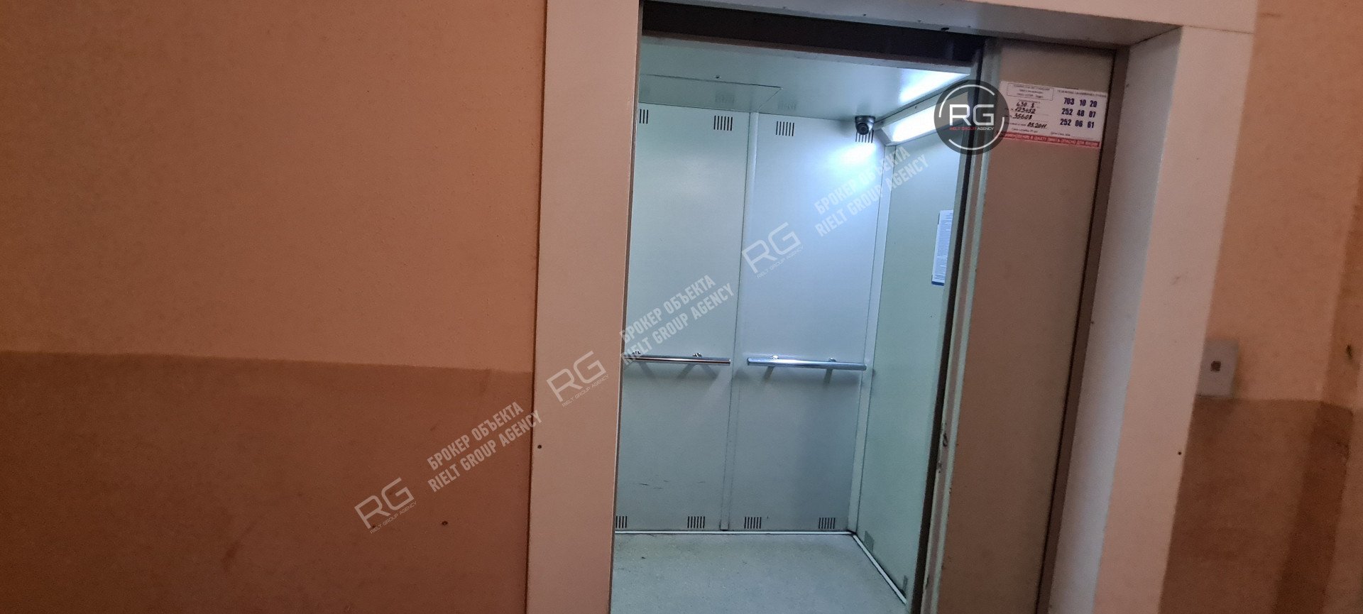   Квартира возле метро, 45 кв.м. 