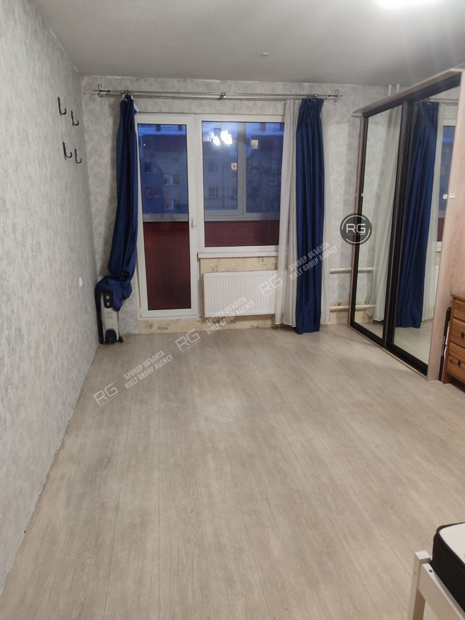   Квартира возле метро, 45 кв.м. 