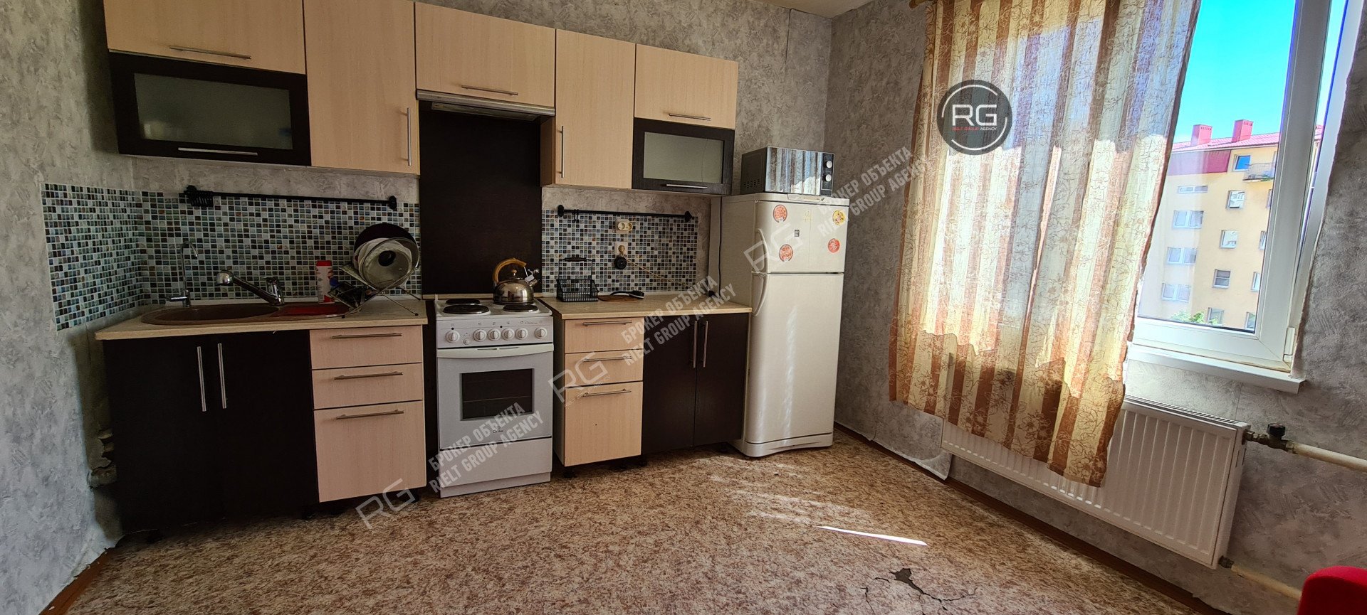   Квартира возле метро, 45 кв.м. 