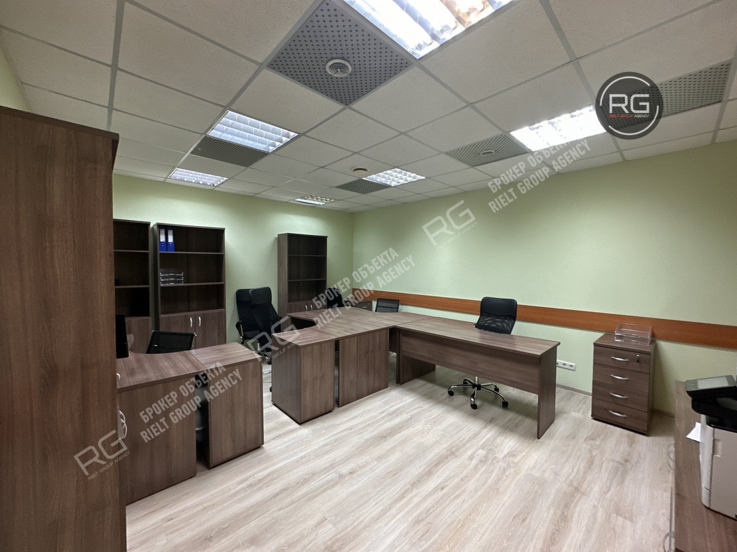   Офис 96 м2 с арендаторами, 96 кв.м. 