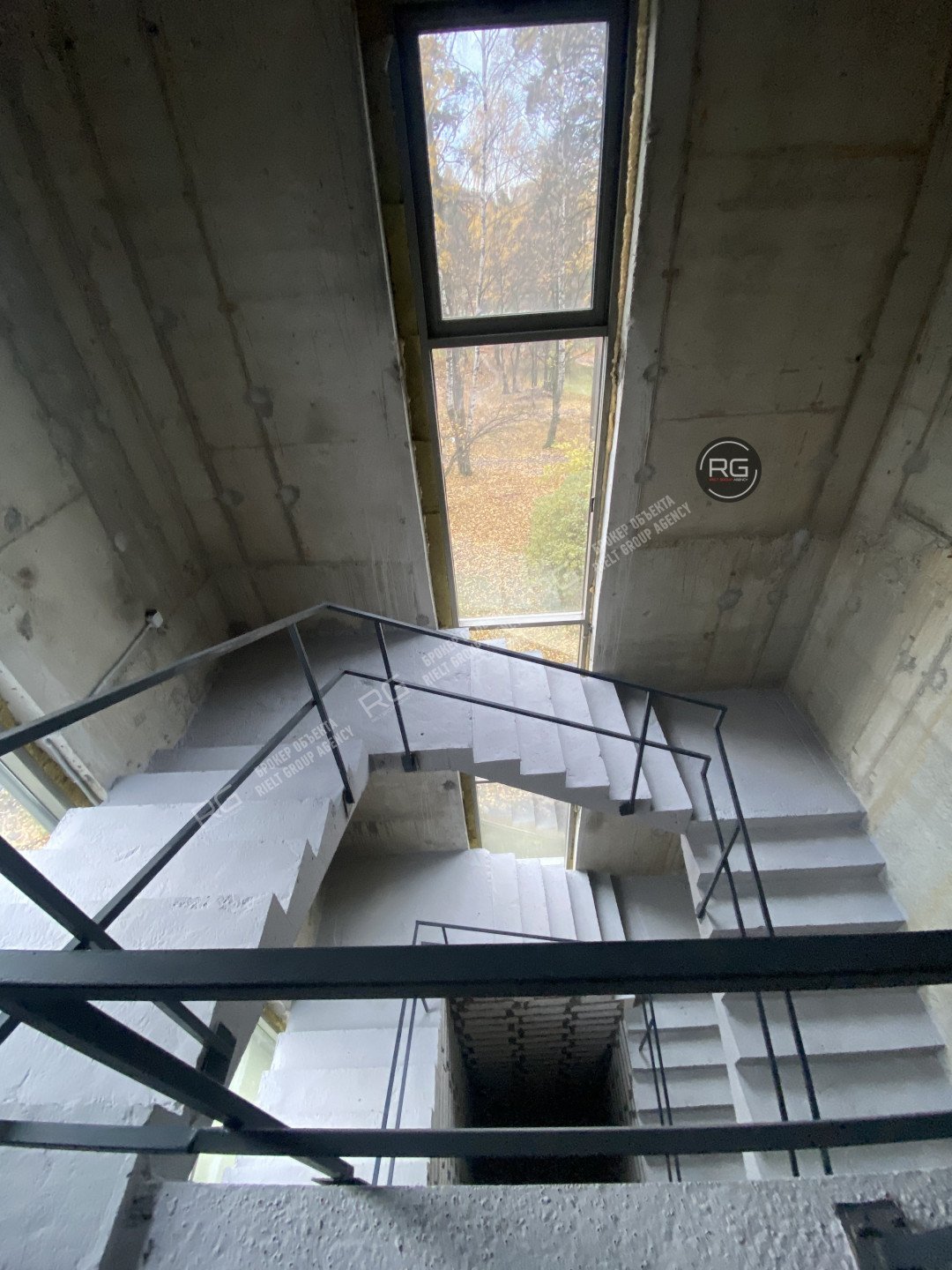   Продажа здания у метро!, 5926 кв.м. 