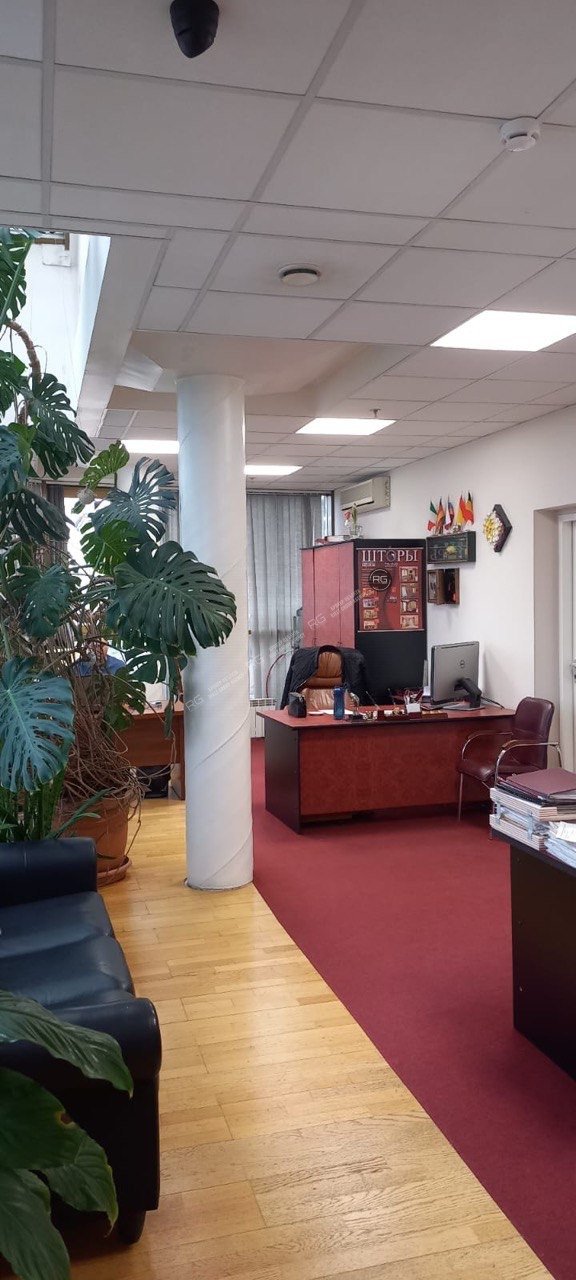   Продажа здания в центре, 2914.6 кв.м. 