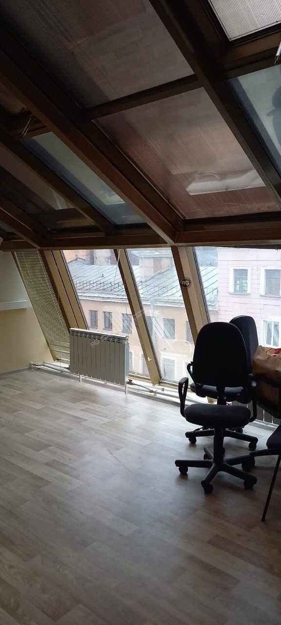   Продажа здания в центре, 2914.6 кв.м. 