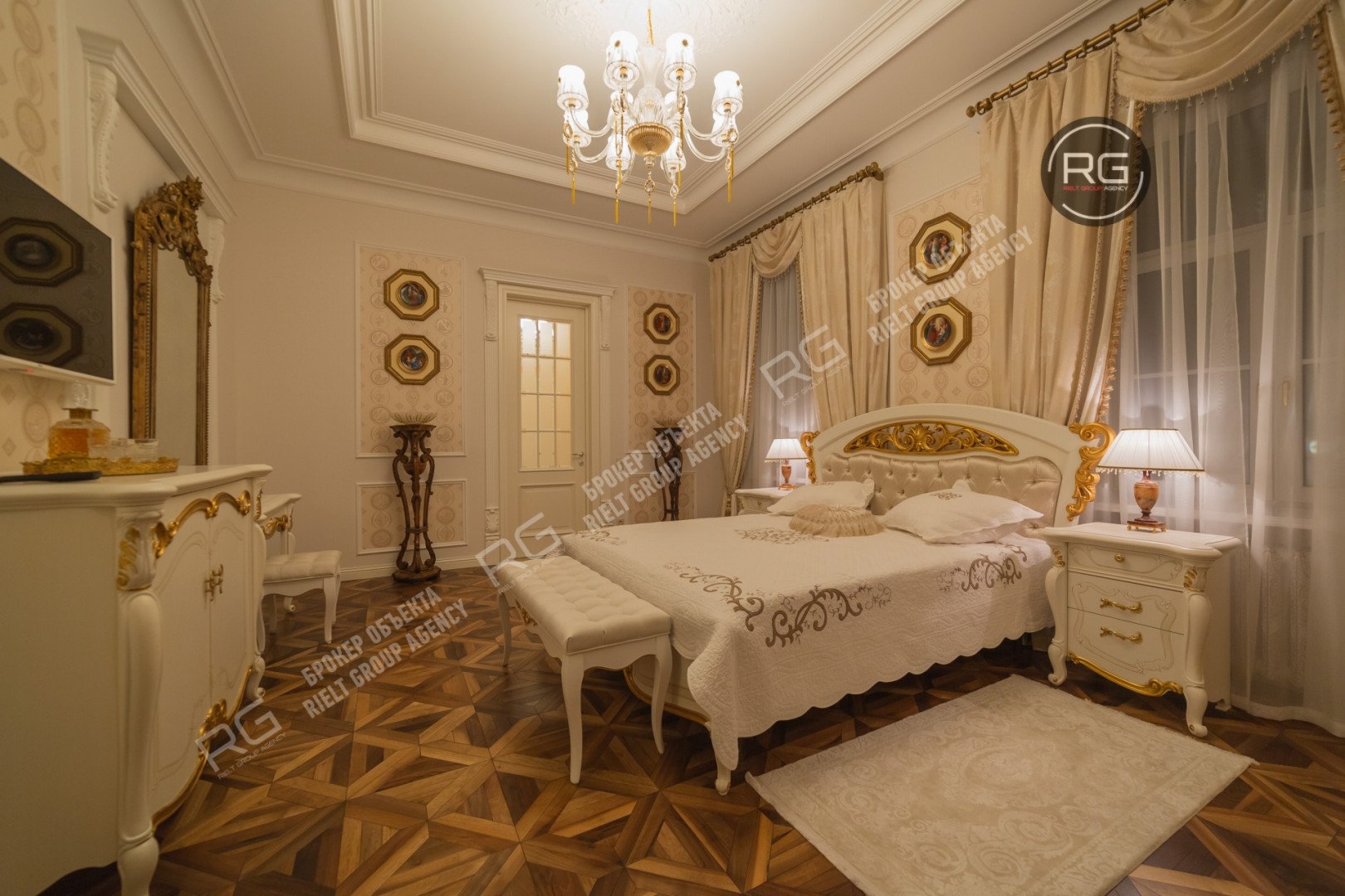  роскошная квартира, 265 кв.м. 