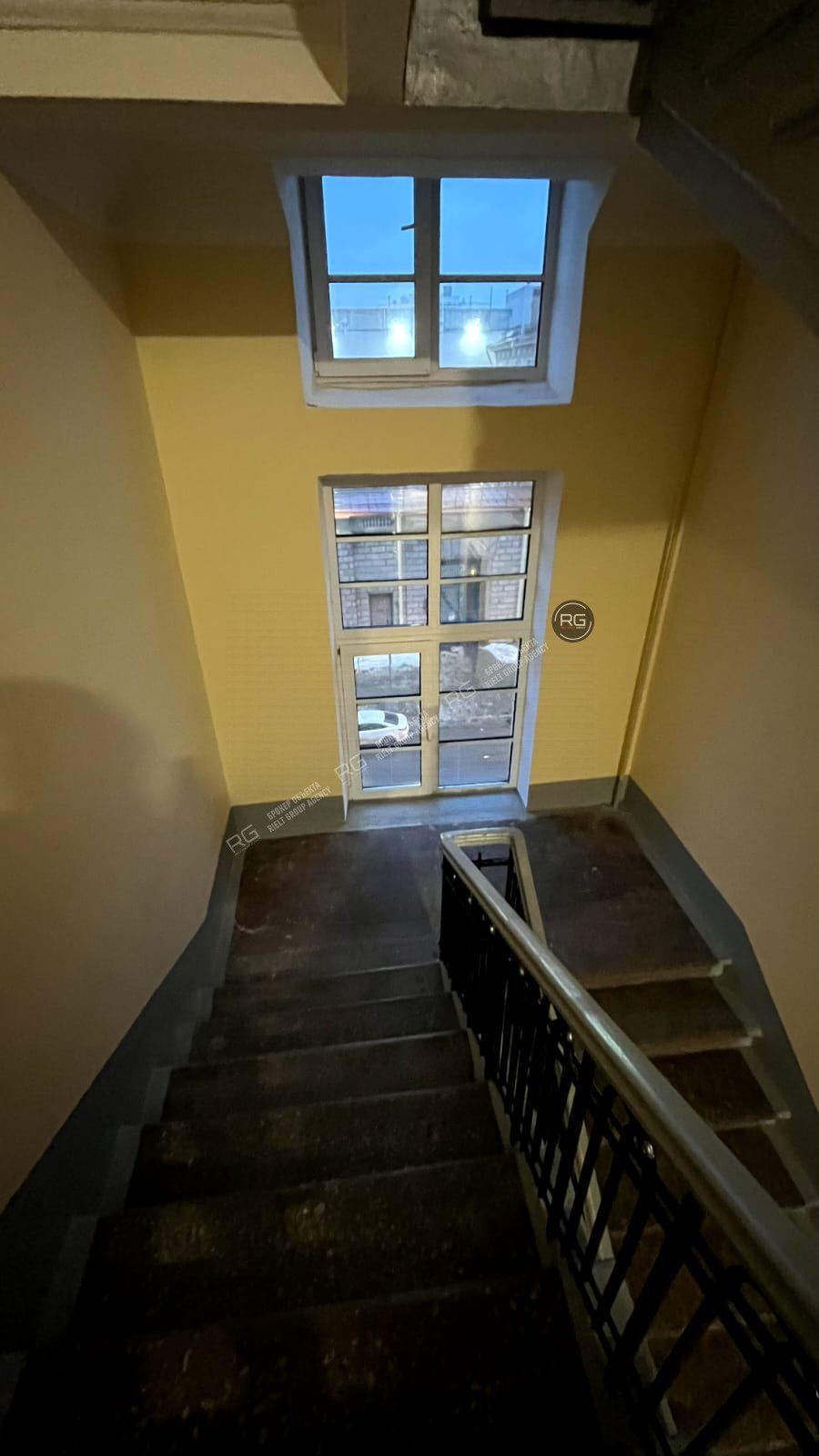   Укомплектованная квартира, 50 кв.м. 