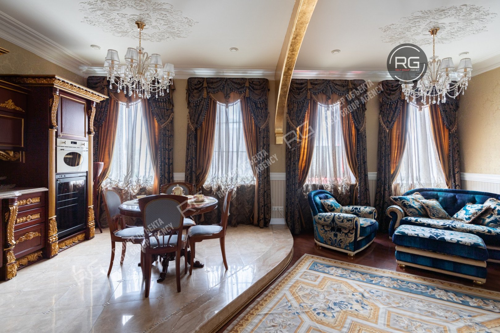   Видовая дизайнерская квартира, 221.4 кв.м. 