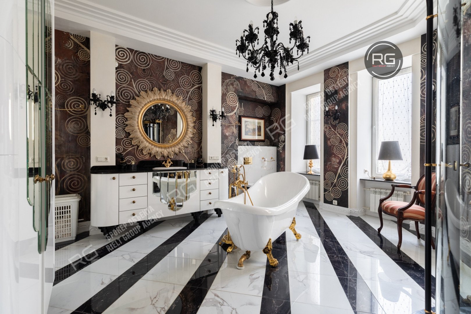   Видовая дизайнерская квартира, 221.4 кв.м. 